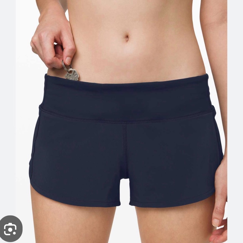 lululemon athletica Speedup Shorts 2.5” Inseam Size 6 Navy